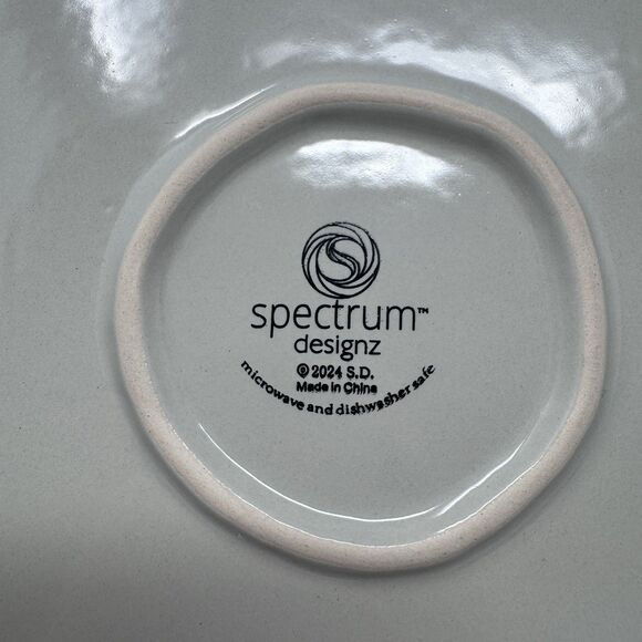 Spectrum Designz Haunted House Halloween Plates 11” Bat Spooky Set of 2 - Picture 8 of 12